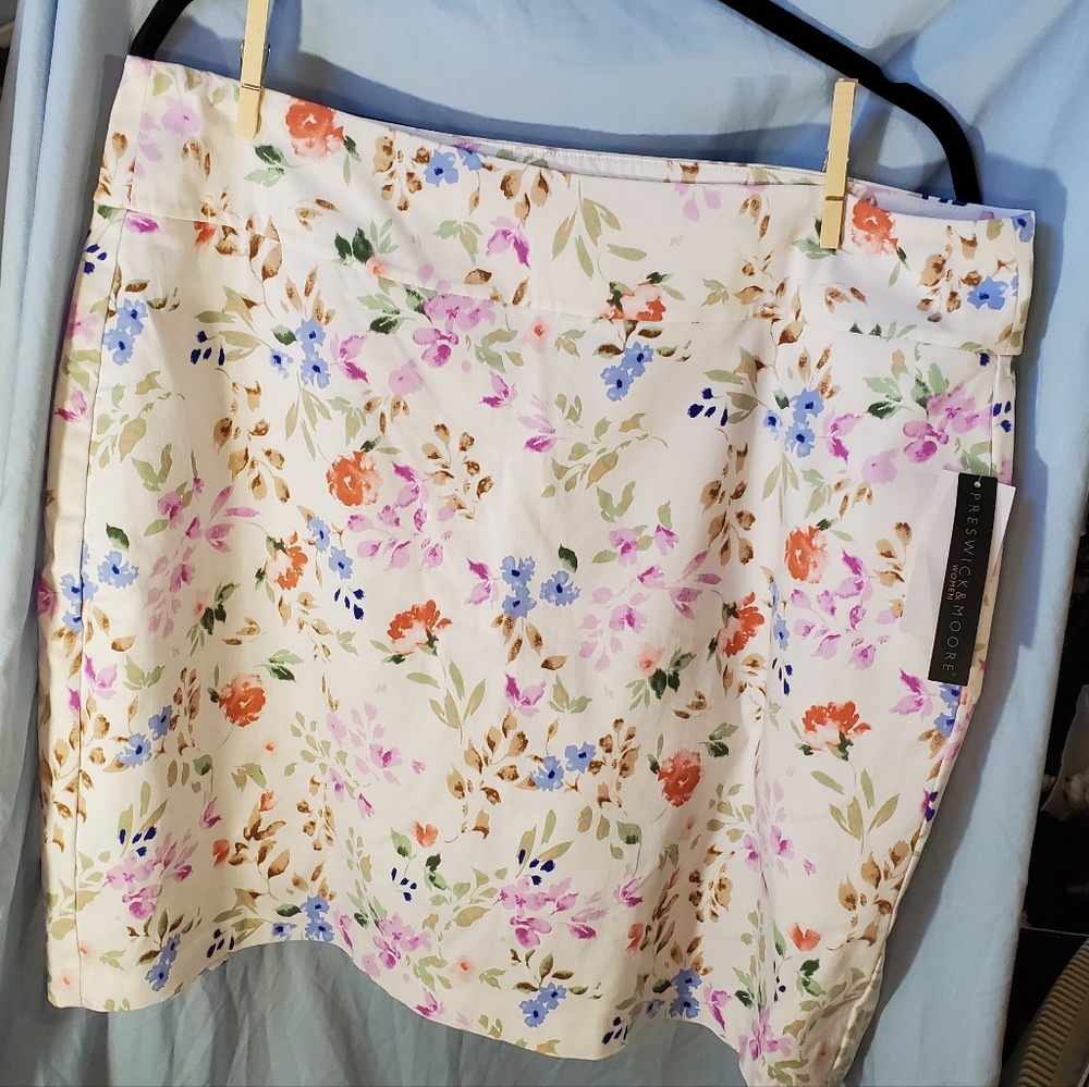 Preswick And Moore Floral Skort Size 1x - Picture 2 of 11